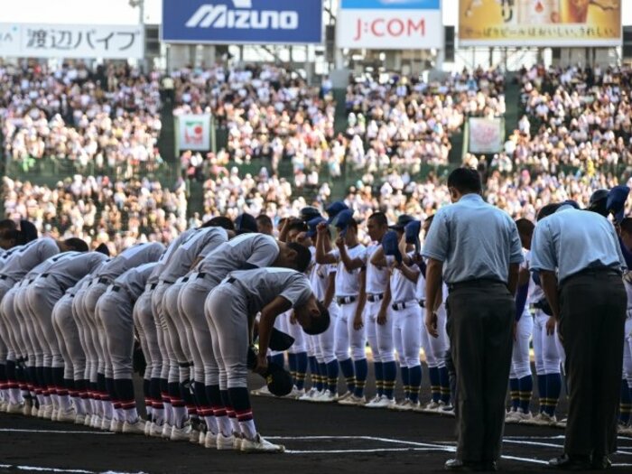 「私は丸刈りが好きだ」前時代的“だから”好きだった金足農、それでもナゾな髪の強制…なぜ高校野球の髪型論議はズレるのか?「経験者の告白」<Number Web> photograph by Nanae Suzuki