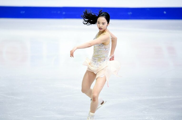 本田真凜 ／ photograph by Asami Enomoto