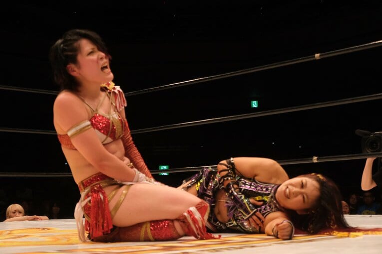 「日本スタイルも出し切った」イヨ・スカイが“WWEでは使えない大技”を…林下詩美が女子プロレス新団体で叶えた夢「今日は紫雷イオが見れた」(31)