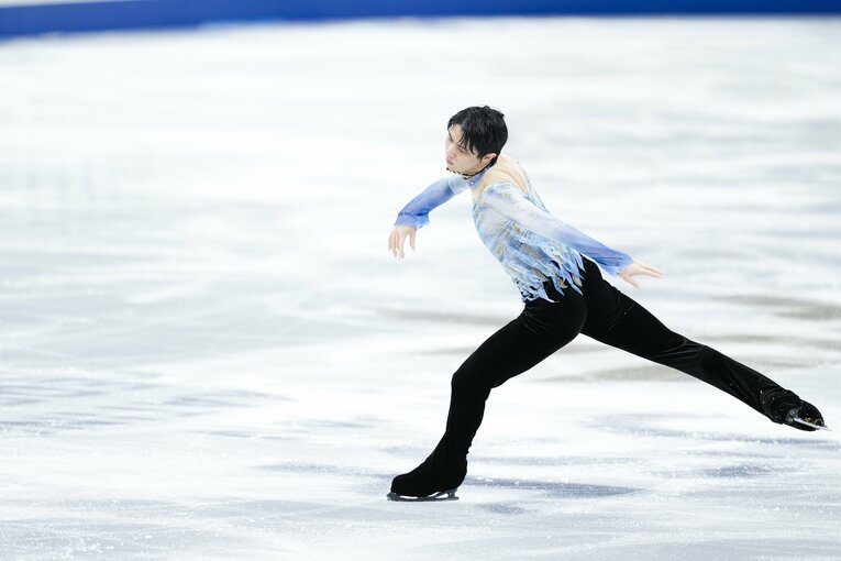 2021-2022シーズンのショートプログラム『序奏とロンド・カプリチオーソ』　©Asami Enomoto