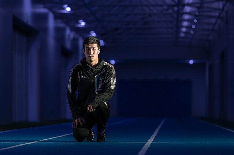 2月、東洋大学グラウンドでの公開練習で走る桐生祥秀。東京五輪延期にも前向きなコメントが多い。 ／ photograph by Takuya Sugiyama