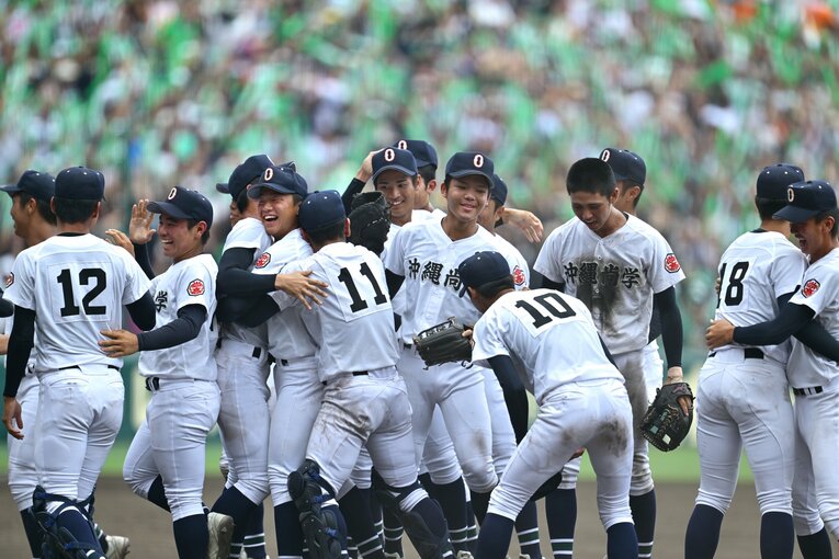 見てて泣ける…最高の試合だった【テレビに映らない】甲子園決勝の決定的瞬間（計50枚超）。写真はまだまだ続きます　©Hideki Sugiyama