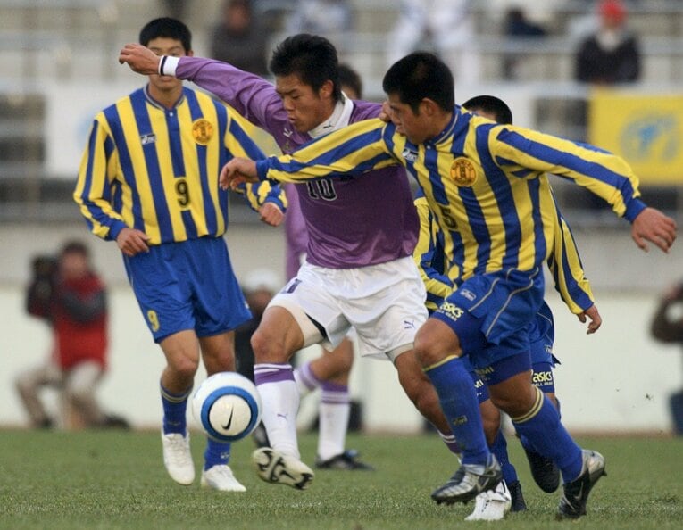 藤枝東時代の赤星（3年時の選手権での国見戦）　(C)JIJI PRESS