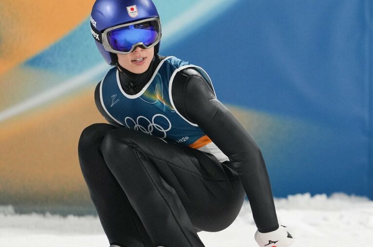 スキージャンプ会場で「選手のガッツポーズ」が減っている原因とは？ ／ photograph by Tsutomu Kishimoto / JMPA