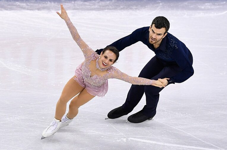 四大陸選手権における、デュハメルとエリック・ラドフォードのカナダ代表ペア。優勝こそ逃したが、その華麗な演技に会場は大いに沸いた。 ／ photograph by Getty Images
