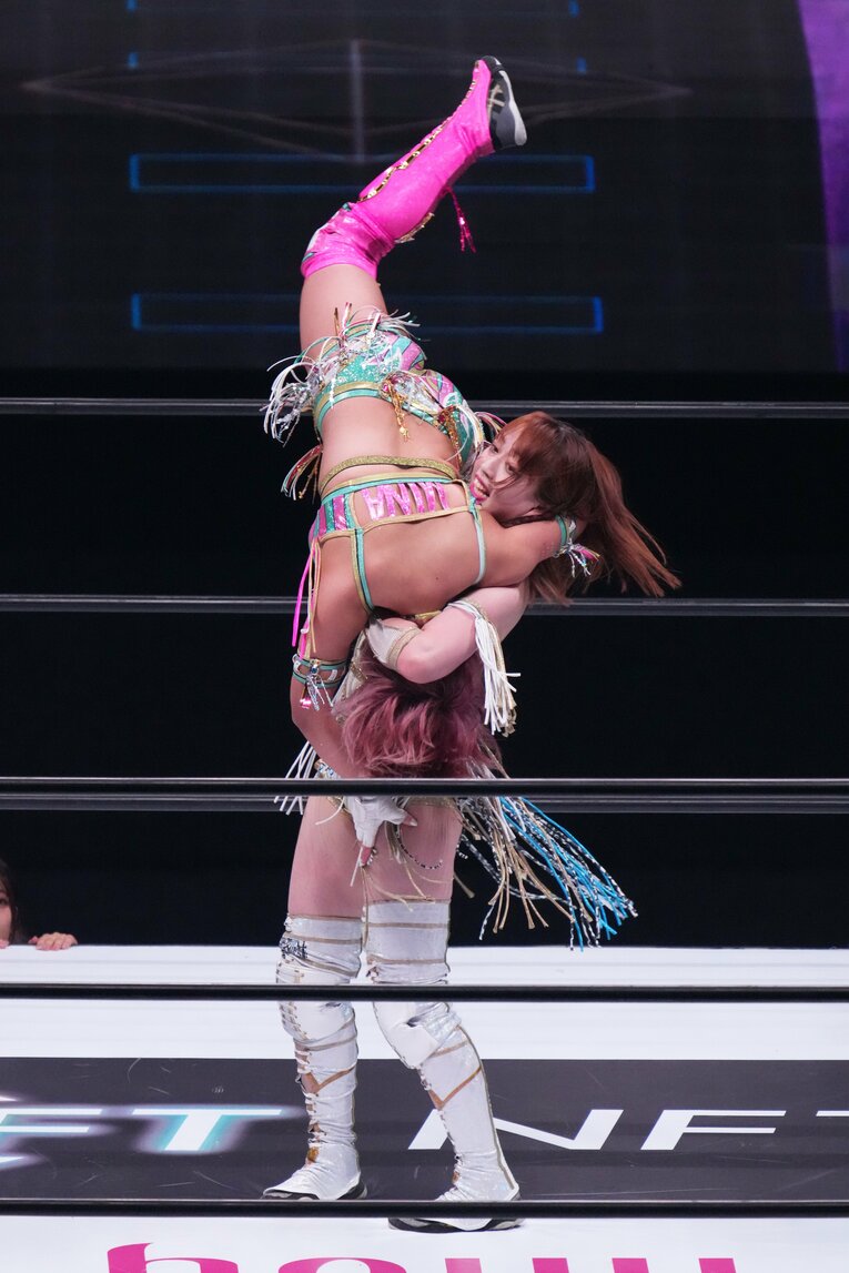 白川未奈vs上谷沙弥　©Essei Hara