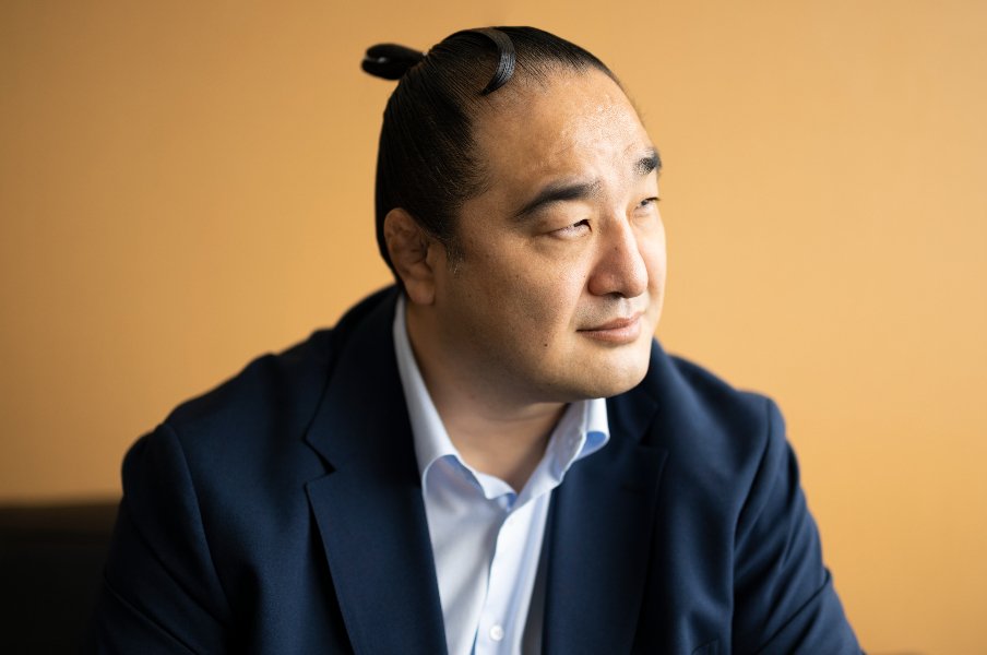 「じつは、あの前日に休場するか迷ってたんです」断髪式直前・安美錦43歳がいま明かす、19年前・横綱貴乃花“最後の相手”になった日<Number Web> photograph by Tomosuke Imai