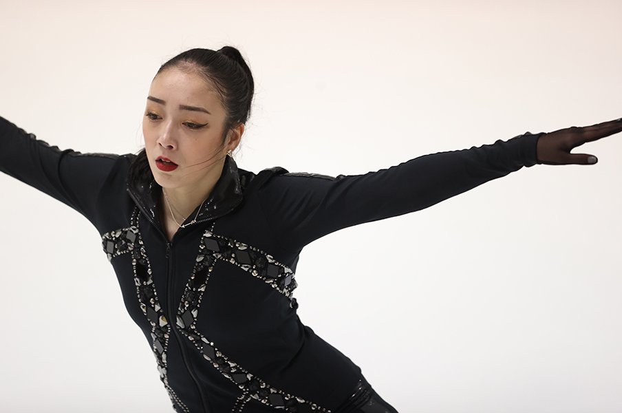 愛の不時着 で伸びやかに 本郷理華ら お姉さん 世代が見せたスケート人生をかけた演技 フィギュアスケート Number Web ナンバー