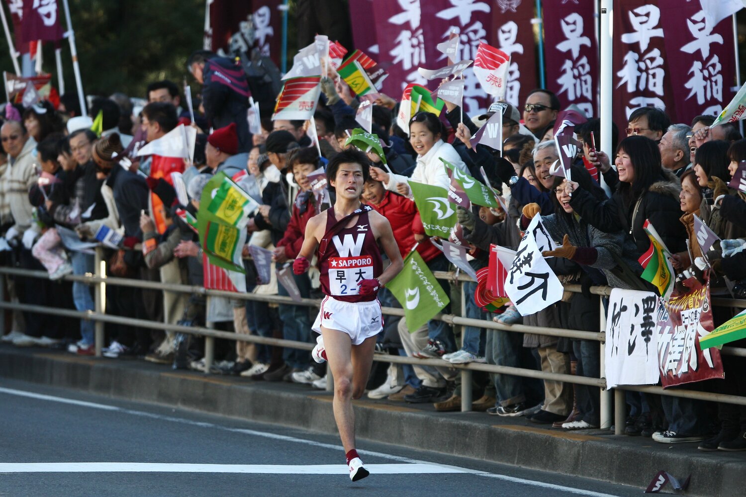 2009年の箱根駅伝、4年生の竹澤健介は3区で区間新記録（当時）を樹立した　©AFLO SPORT