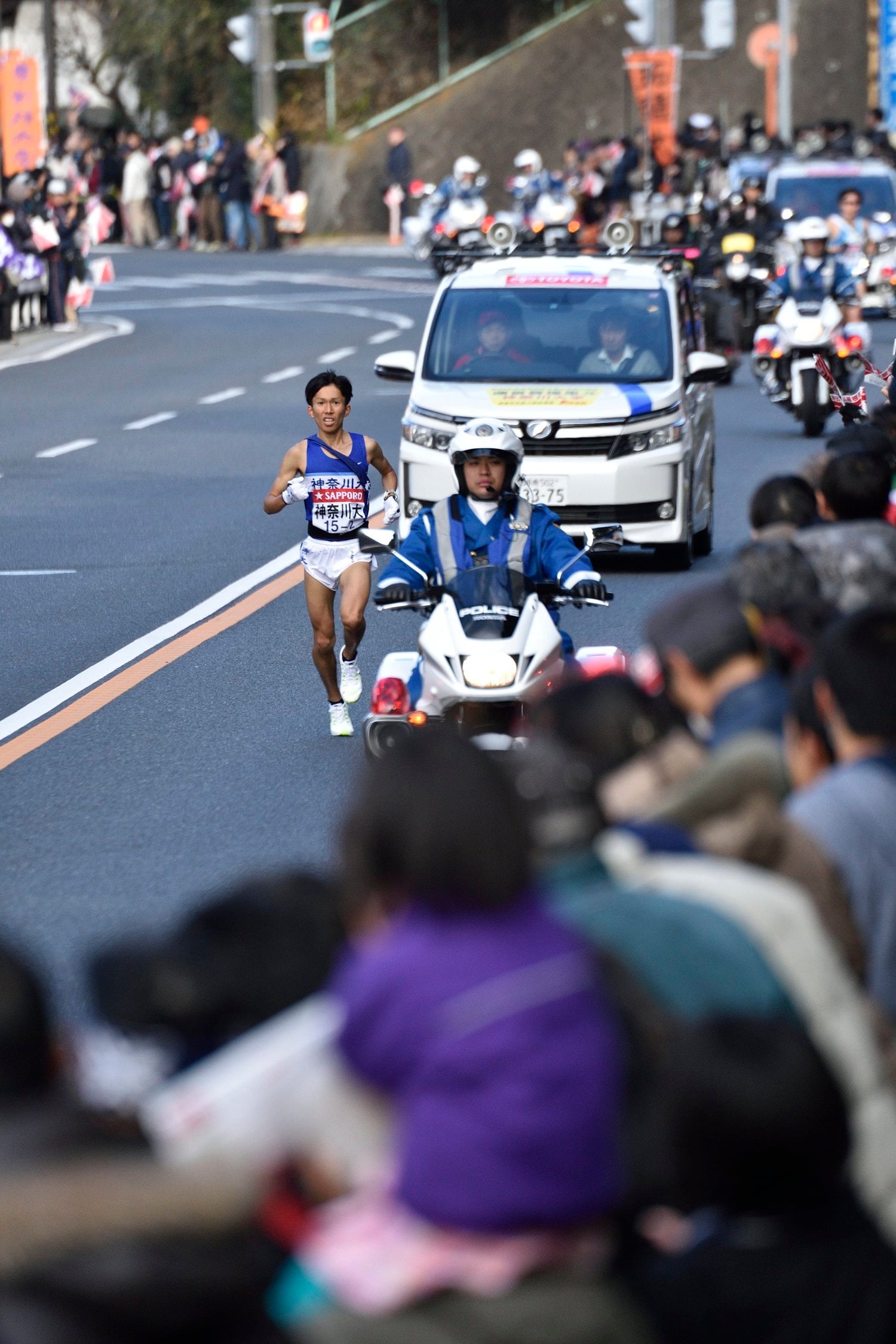 2年時の第92回箱根駅伝でも2区を任され、区間14位　©Bungeishunju