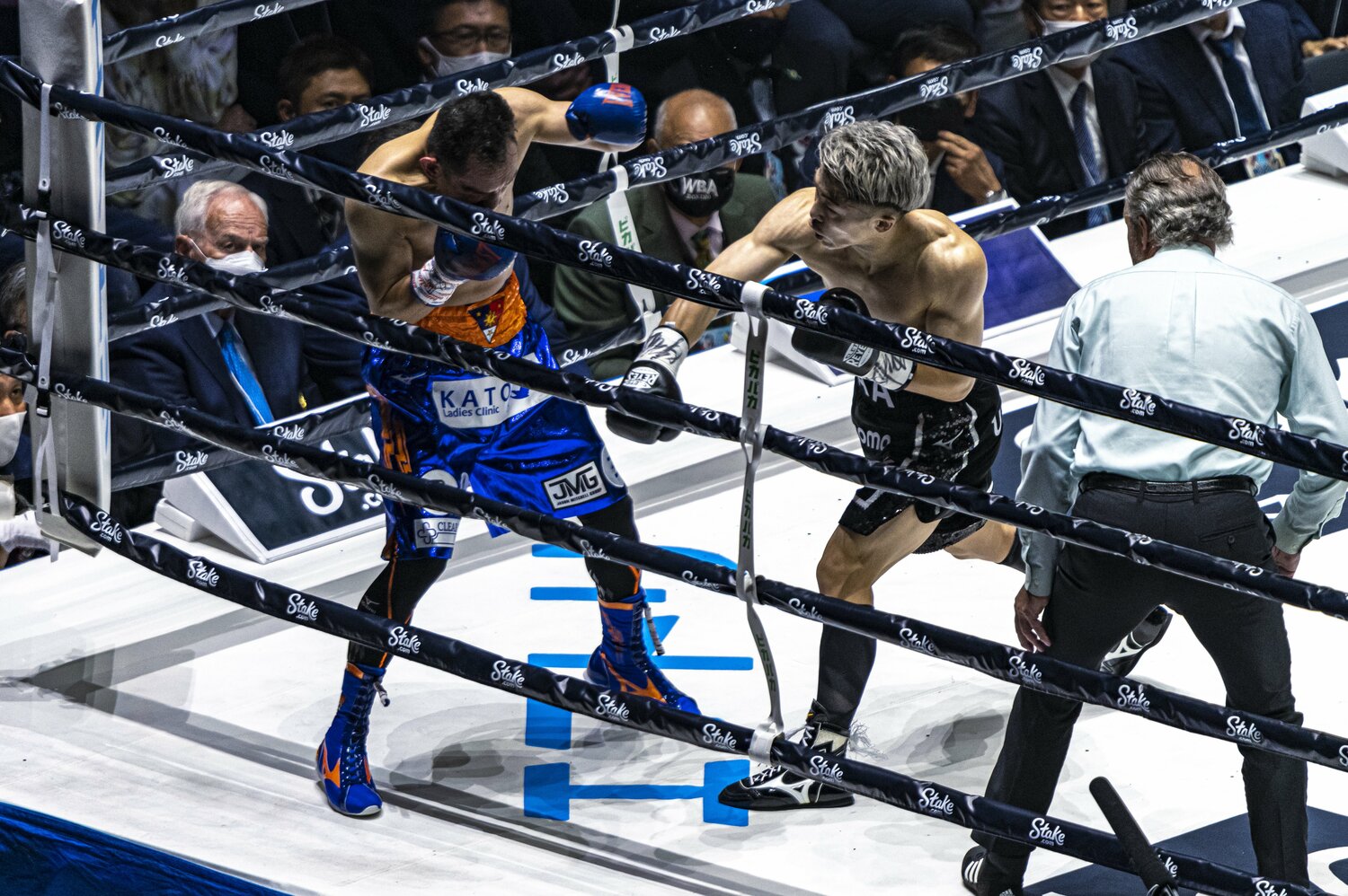 1秒あたりのシャッター数を絞っていたため、KOショット直前の写真は一枚一枚の体勢が大きく異なっている