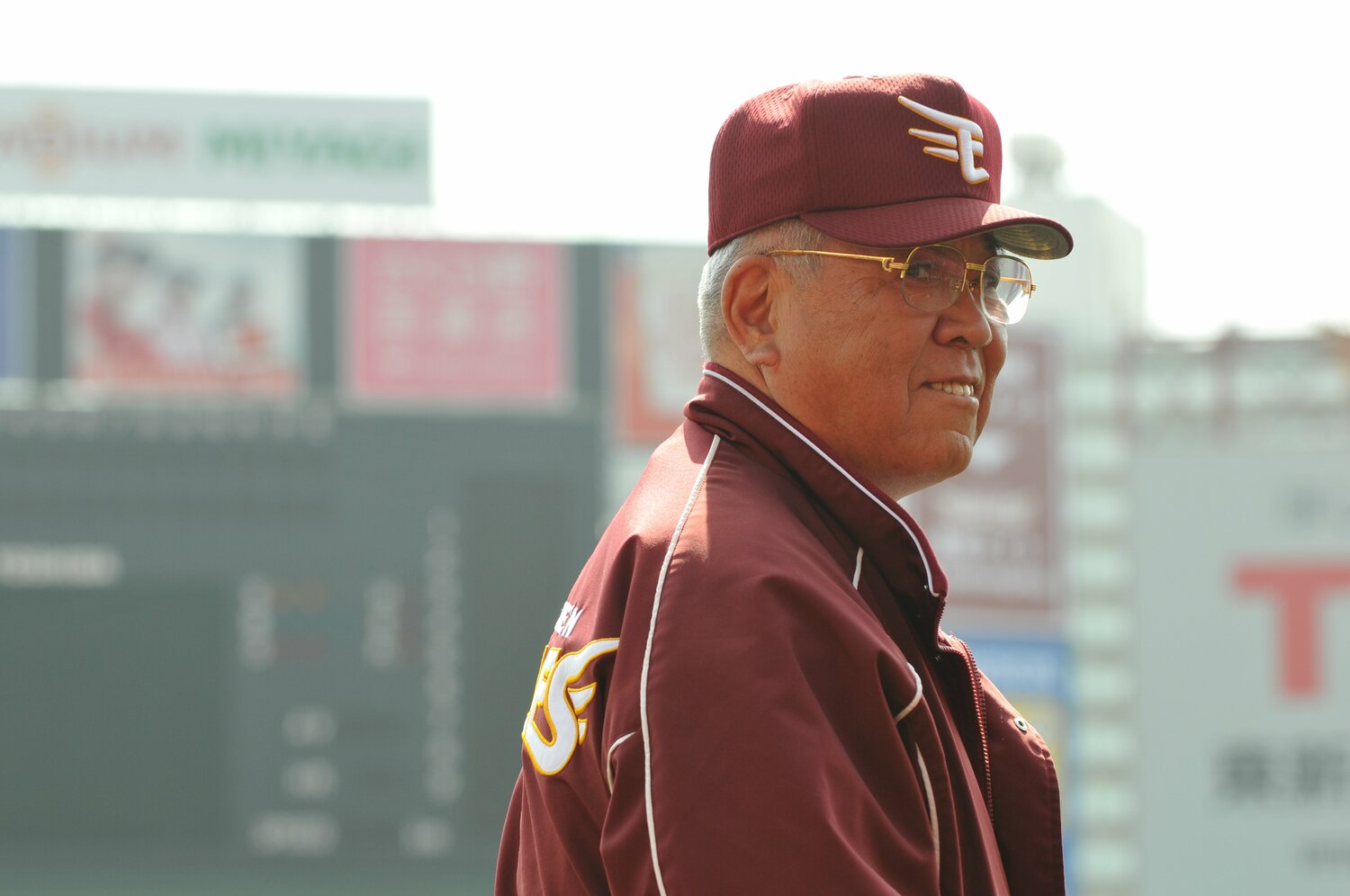 2003年～05年まで社会人野球・シダックスの監督を務めたのち、05年末に東北楽天ゴールデンイーグルスの監督に就任　©BUNGEISHUNJU