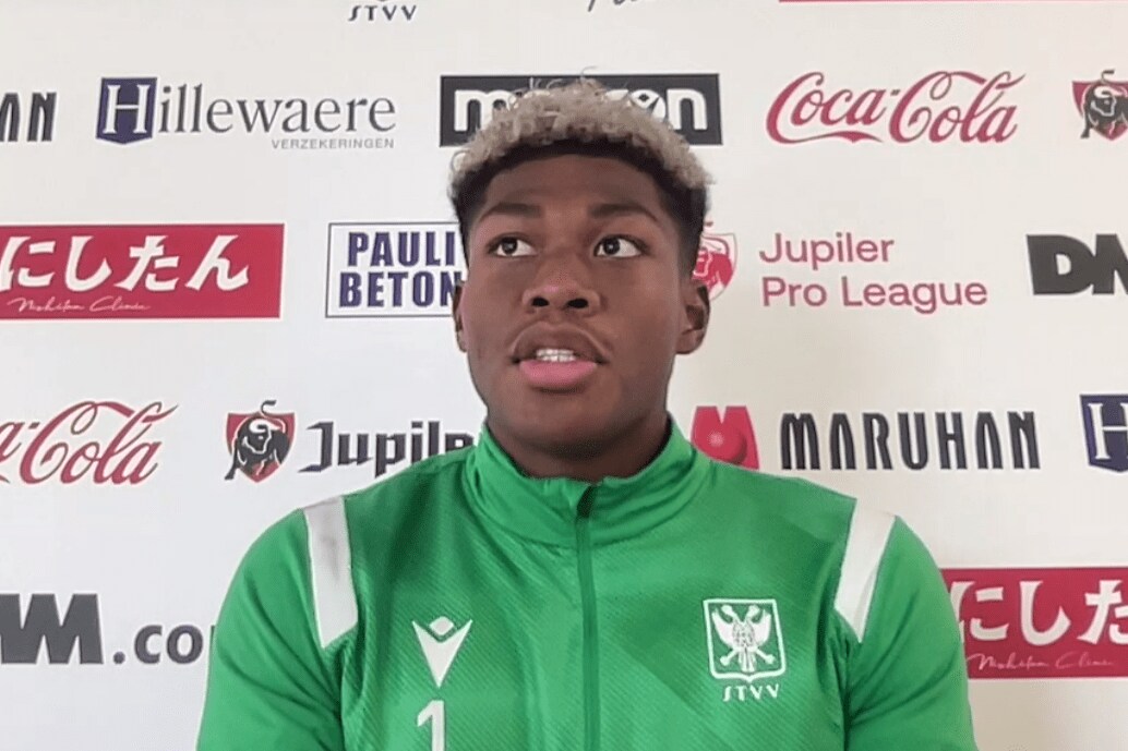 リモートでのインタビューに応じる鈴木彩艶　©Number Web