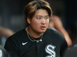 「ムラカミは三振率が高すぎる」村上宗隆“3連続ホームラン”も…開幕前はネガティブ評価だった地元メディア「変化球は大丈夫なのか？」課題を指摘