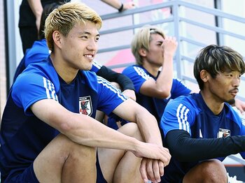 「W杯で出来たことを…アカンやろ！」堂安律25歳がアジア杯で激白「このまま終わっていいの？ 燃えないとダメでしょ！」理想のリーダー像＜Number Web＞ photograph by JFA/AFLO