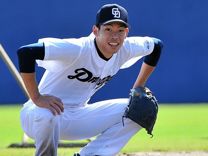 沖縄出身の野球選手は大成しない!?中日・又吉克樹はジンクスを破るか。＜Number Web＞ photograph by NIKKAN SPORTS