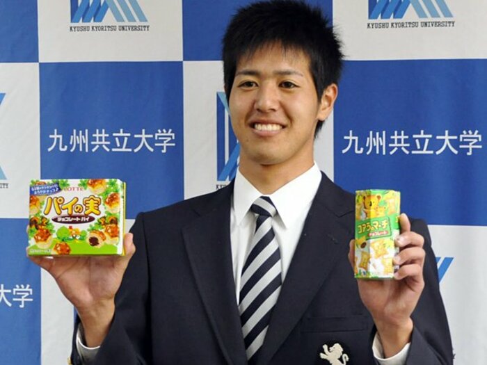 沖縄野球はプロをも席巻するのか?東浜巨と川満寛弥に期待する理由。<Number Web> photograph by Kyodo News
