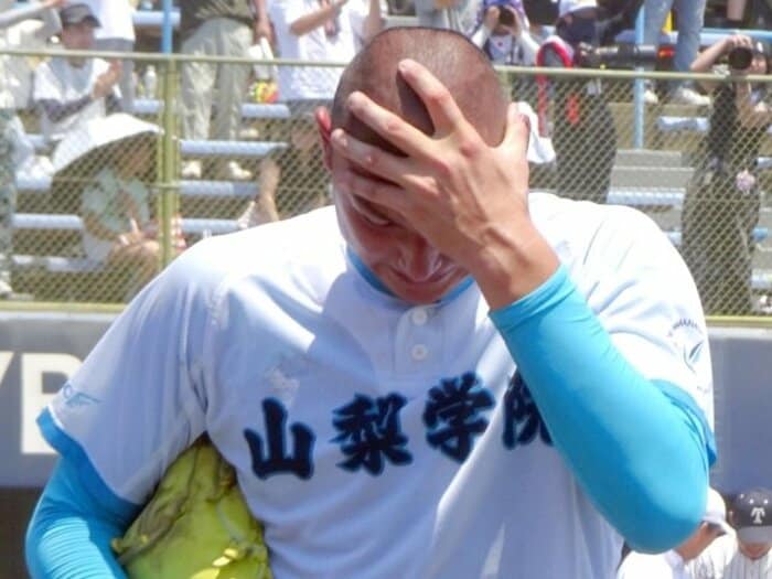 “甲子園優勝候補だった”山梨学院の誤算「主力4人が夏に復帰したが…」吉田洸二監督が明かす「落とし穴があった」絶対王者はなぜ地方大会で敗れたか？＜Number Web＞ photograph by Sankei Shimbun