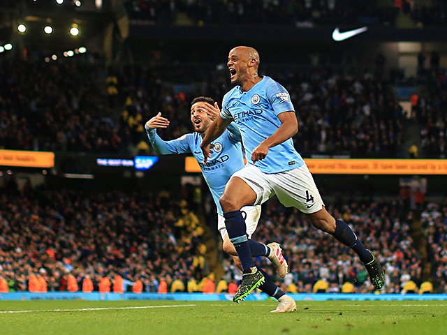 マンCのプレミア連覇を濃厚にした、主将CBコンパニ「運命」の一撃