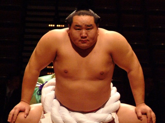 朝青龍が貴乃花にいきなり「おい、俺に胸出せ！」曙がビックリして「俺が出す」…“モンゴルマン”と馬鹿にされた悪童のありえない話 - 相撲 -  Number Web - ナンバー