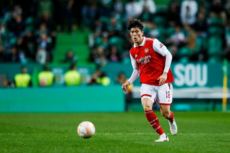 「モリタ、モリタ」とポルトガル地元カメラマン称賛…冨安健洋vs守田英正が「試合後にユニ交換」“EL日本人対決”を撮った(42)