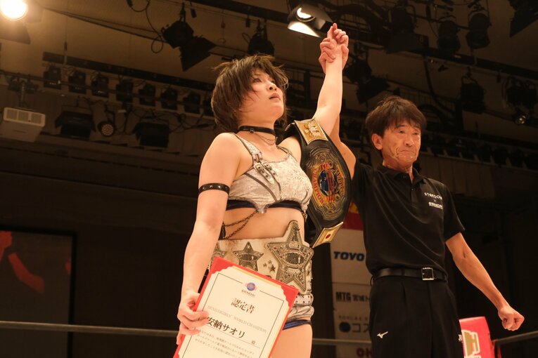 「見栄えなんて関係ない」人気女子レスラー・安納サオリが見せた“底知れないタフさ”…岩田美香戦前、母親に告げられた「勝つまで帰ってくるな」(64)