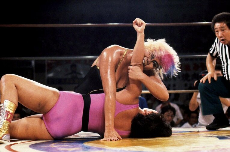 極悪同盟の一員として活躍したブル中野。今年、日本女子レスラーとして初めてWWE殿堂入りした ／ photograph by 東京スポーツ／アフロ