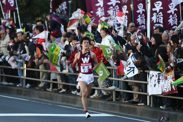 2009年の箱根駅伝、4年生の竹澤健介は3区で区間新記録（当時）を樹立した　©AFLO SPORT