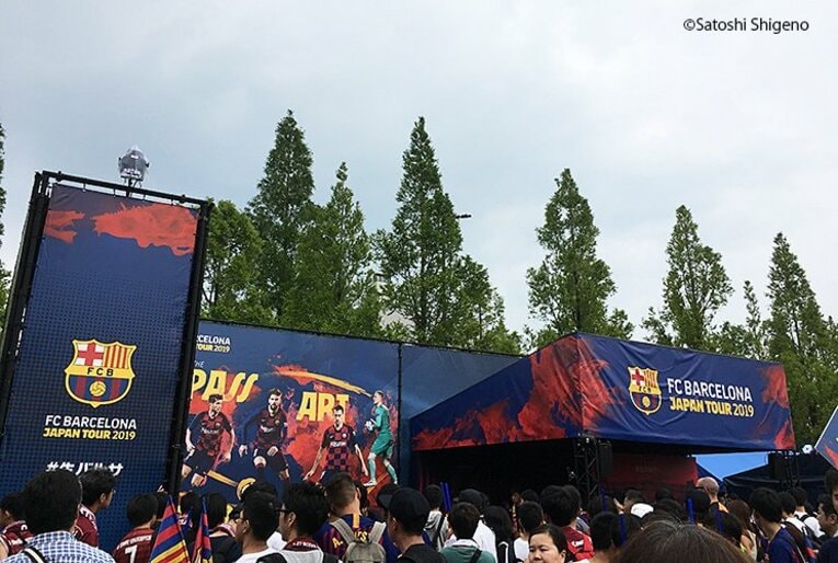 神戸とバルサが「ファミリー」化。試合より気になった結束の内容とは。(3)