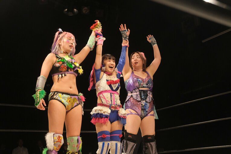 「やせたら可愛いのに」世間の声との闘い…“プラスサイズモデル”も務める女子レスラー・まなせゆうなの思い「ありのままの自分を愛せばいい」(55)