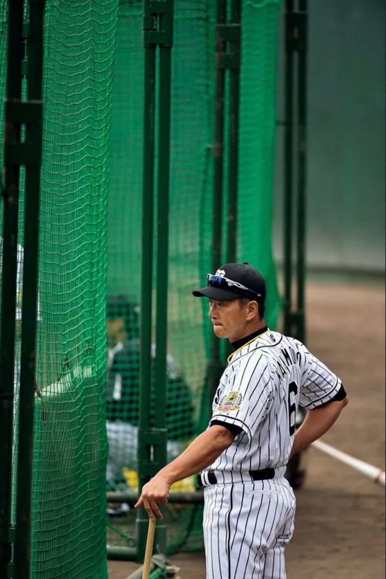 金本知憲（かねもと・ともあき）／1968年4月3日生、広島県出身。東北福祉大から'92年、ドラフト4位で広島入団。'03年に阪神加入。'04年打点王、'05年MVP、'08年に2000安打。1492試合連続フルイニング出場は世界記録。'12年に現役引退。'16～'18年に阪神監督を務めた。現在は評論家として活動　©Nanae Suzuki