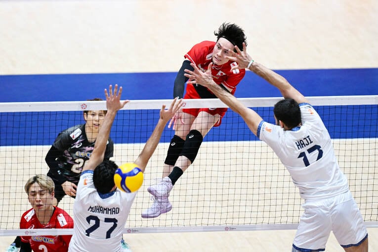 アジア選手権で大会MVPに選出された高橋藍　©︎JVA/AFLO SPORT