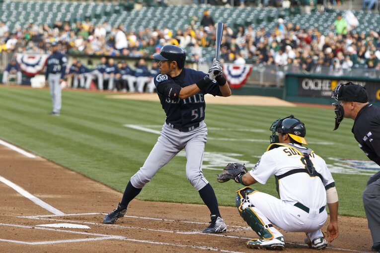 現役時代には何度も対戦。ミットを構えているのがカート・スズキ（2012年撮影）　©Getty Images