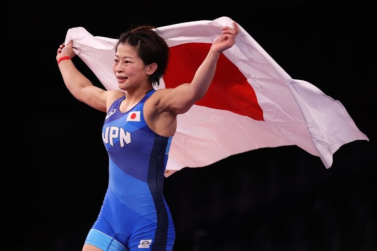 東京五輪で金メダルを獲得した向田真優