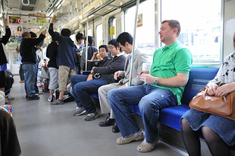 自宅→西武ドームまで電車通勤していたブラゼル（2008年）　©︎Mami Yamada