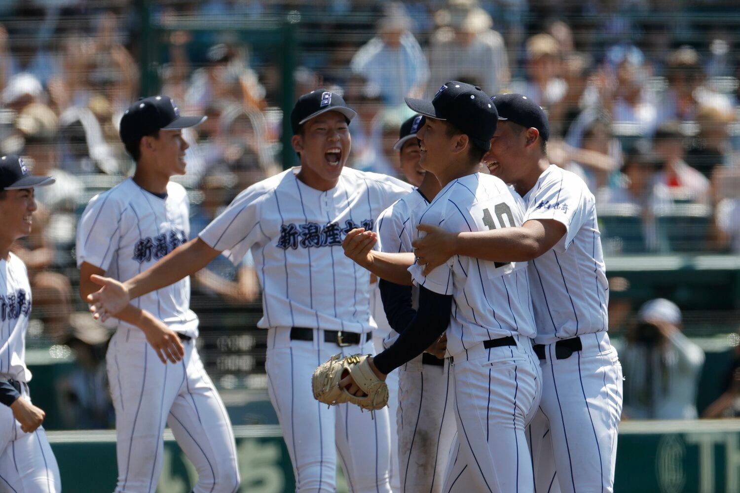 初戦では優勝候補の一角である花咲徳栄を破った新潟産大附　©Shigeki Yamamoto