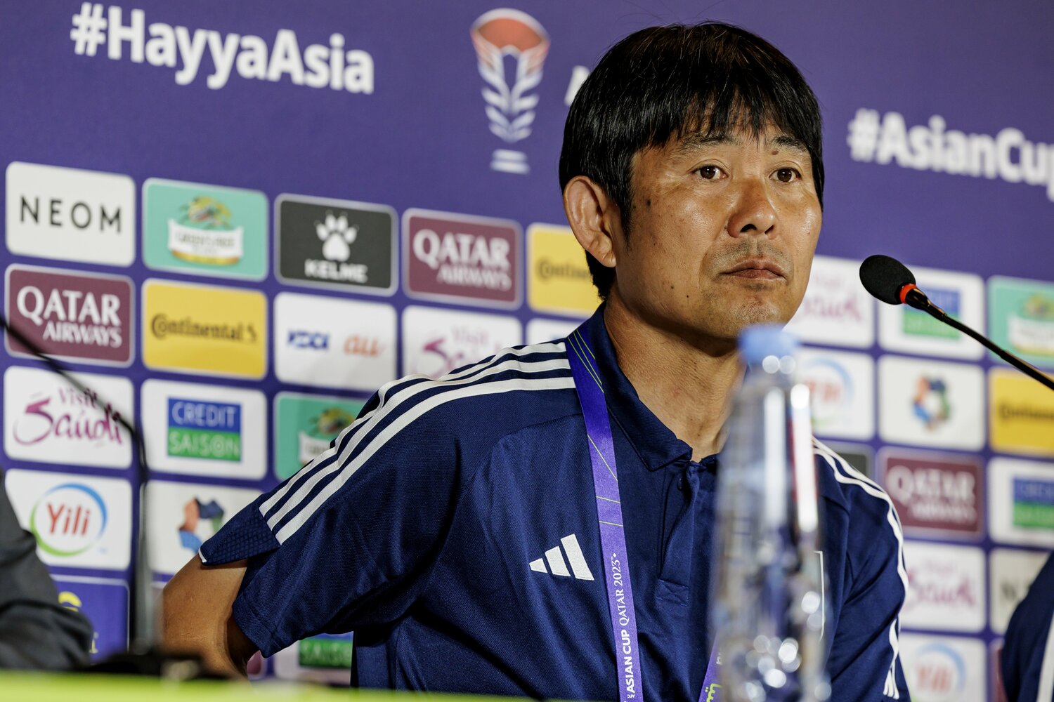 森保一監督は鈴木彩艶に全試合での先発起用を伝えていたわけではなかった　©Kiichi Matsumoto