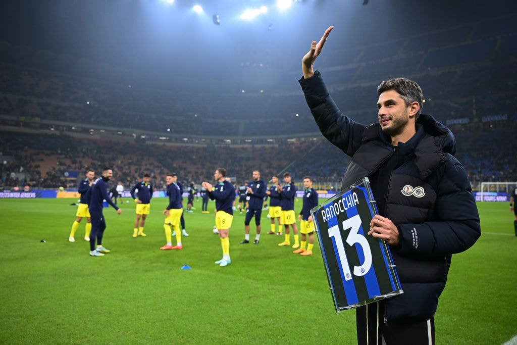 ジュゼッペ・メアッツァで引退セレモニーに出席した際のラノッキア　©Getty Images