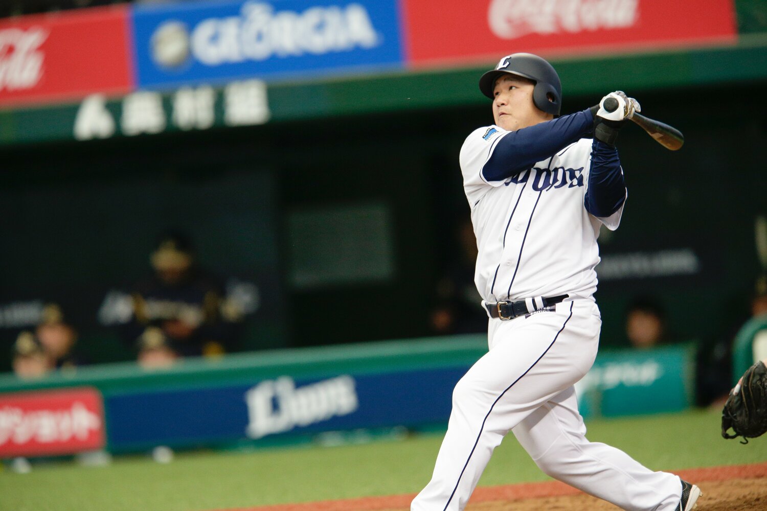 球団史上屈指の名スラッガー中村剛也。今季も健在ではあるが、40歳を越えてさすがに常時出場は難しくなっている　©Kiichi Matsumoto