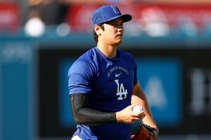「きょうはオオタニから打撃練習したいと」大谷翔平“投手専念と打撃不振”現状にコーチがポツリ…今年で32歳「長く二刀流を」ドジャースでの今後は