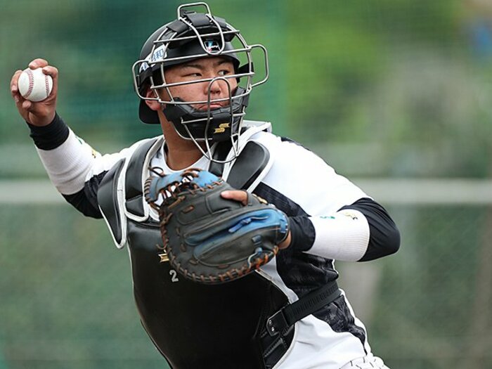 ロッテの“大注目ドラ1”松川虎生が生まれた2003年10月、井口監督は日本シリーズで阪神と…「城島二世」との不思議な縁とは？＜Number Web＞ photograph by Chiba Lotte Marines