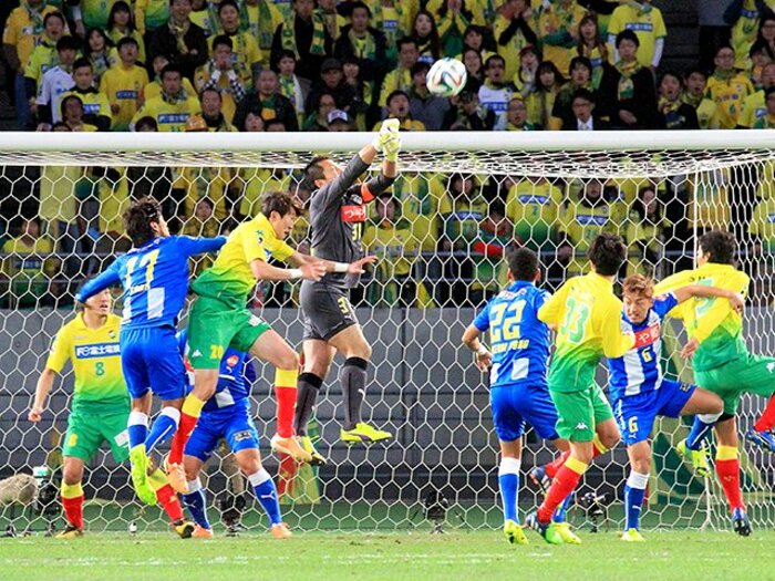 山形が体現した「仁義なき戦い」。菅原文太の名セリフで考える。＜Number Web＞ photograph by Noriko Nagano