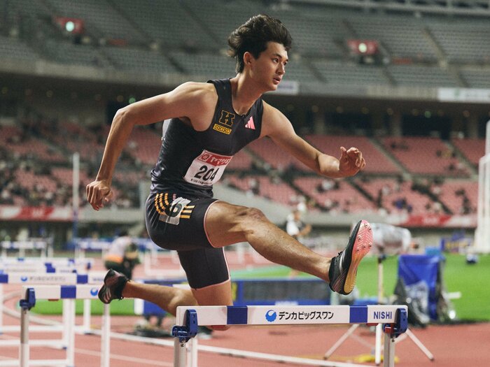 “慶應ボーイ”ハードラー・豊田兼（21歳）が「195cmの超フィジカル」と「緻密な計算」でパリ五輪内定…「イチかバチか」攻めの決断で見せた圧勝劇＜Number Web＞ photograph by Yuki Suenaga