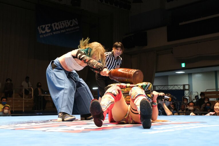 世羅りさvs朱里