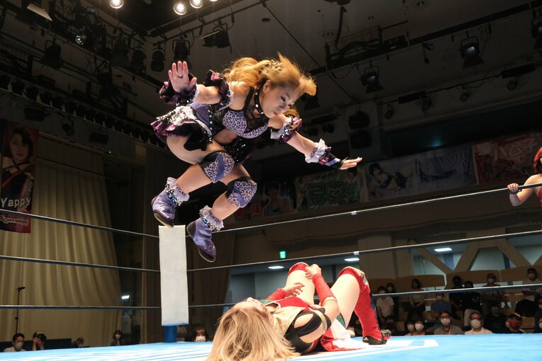 「燃え尽きるさまを見てほしい」米AEWで活躍、日本でも2冠の志田光が「日本の女子プロレスが世界最高」と語る理由(22)