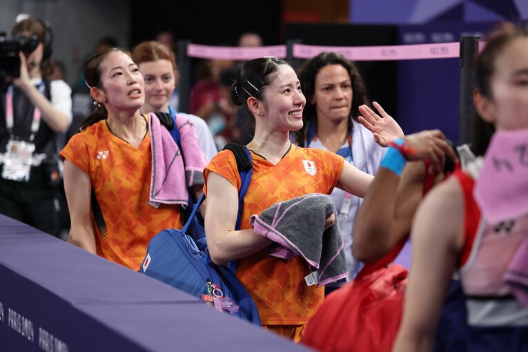 銅メダルを決め、笑顔の志田千陽と涙の松山奈未　©Ryosuke Menju/JMPA