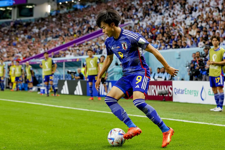 カタールW杯での三笘　©Kiichi Matsumoto/JMPA