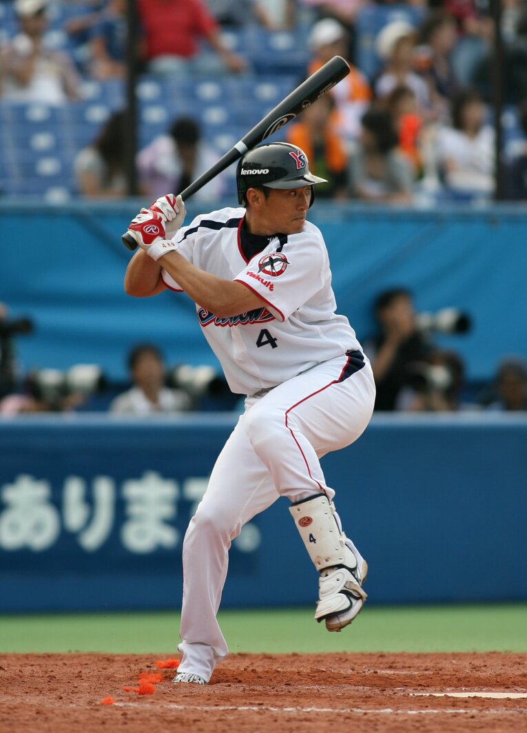 勝負強さを誇った現役時代の度会博文　©︎JIJI PRESS