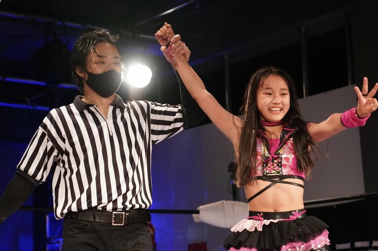 ©ワールド女子プロレス・ディアナ