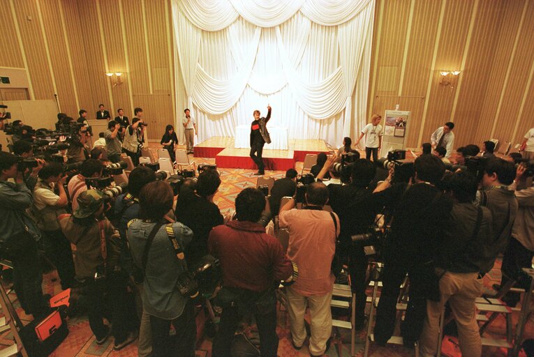 2001年、メジャー1年目を終えて帰国した新庄剛志　©Kazuaki Nishiyama